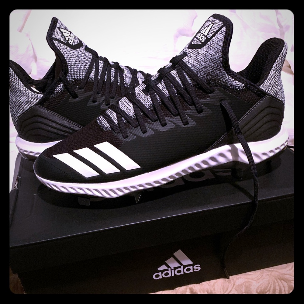 Adidas icon bounce hybrid metal cleats. Brand new